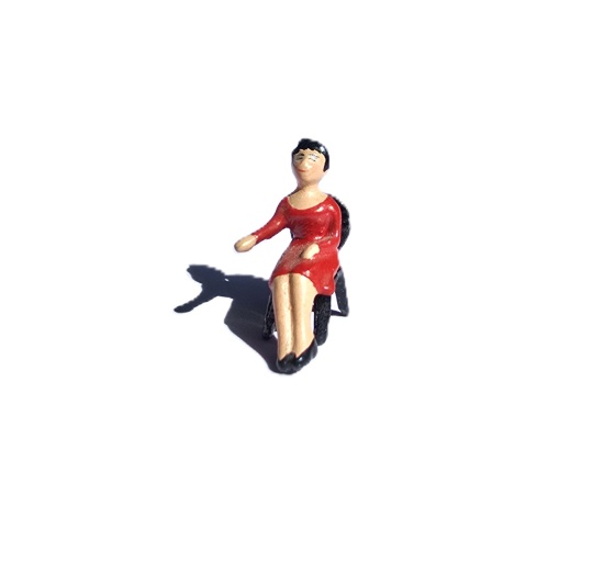 femme_assise_carlton_gault_miniature_4