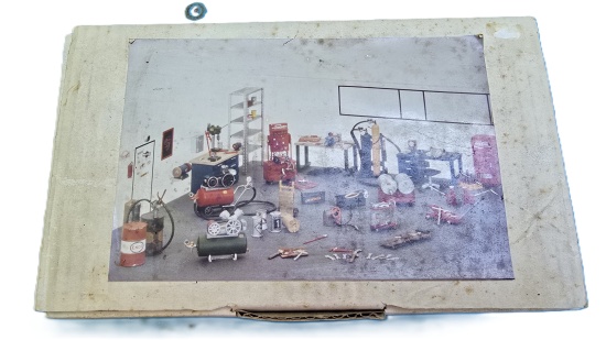 mobilier_outillage_garage_diorama_hightechmodell_1