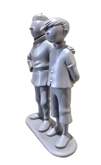 tintin_tchang_regout_gris2